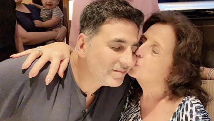 akshay kumar, akshay kumar birthday, akshay kumar remembers late mom on birthday, aruna bhatia passes away, akshay kumar mom passes away,