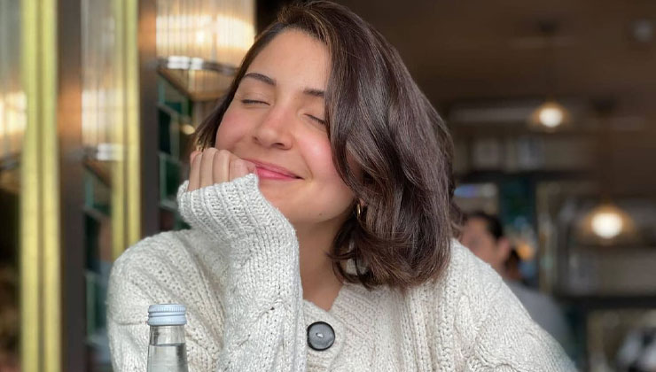 virat kohli, anushka sharma, virat anushka, indian cricket team, anushka sharma food lover, anushka sharma shares food photos, anushka sharma food pics,