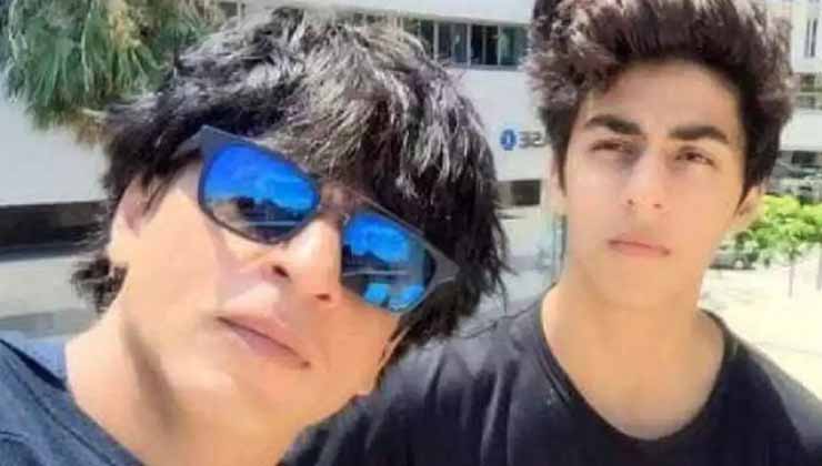 Shah Rukh Khan with Aryan Khan