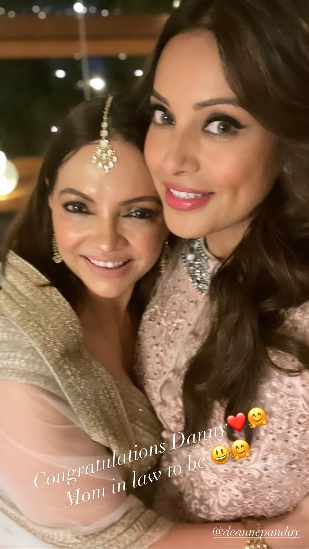 alanna panday, alanna panday engagement, alanna panday engagement pics, bipasha basu, lara dutta,