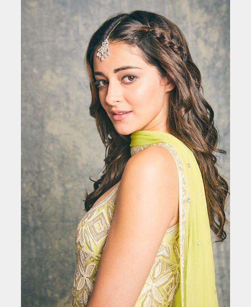 ananya panday, ananya pandey hot, ananya panday diwali looks, ananya panday diwali, ananya panday ethnic looks, diwali 2021,