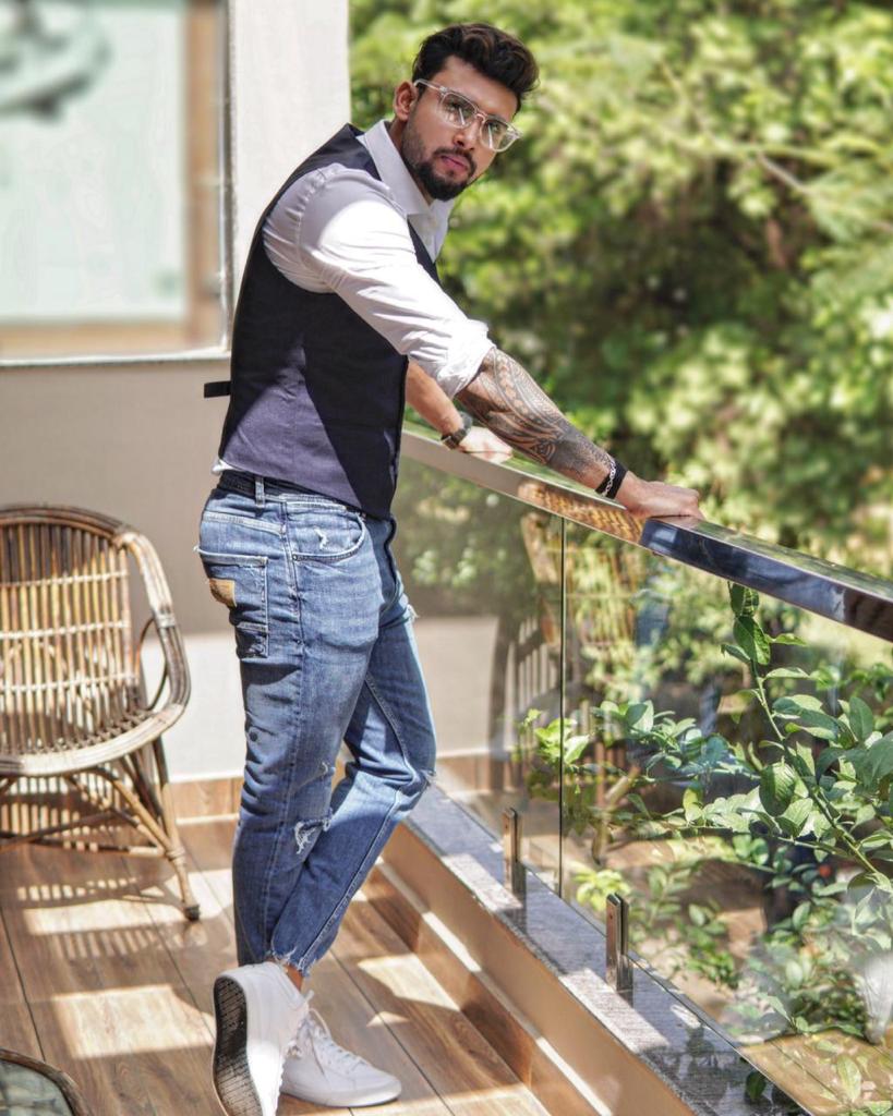 pawan singh dhakad enthralling personality