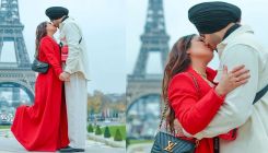 Neha Kakkar and Rohanpreet Singh share a passionate lip-lock in front of the Eiffel Tower, View pics