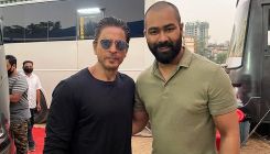 Shah Rukh Khan poses for a pic with cast member as he gears up to end 2021 in work mode
