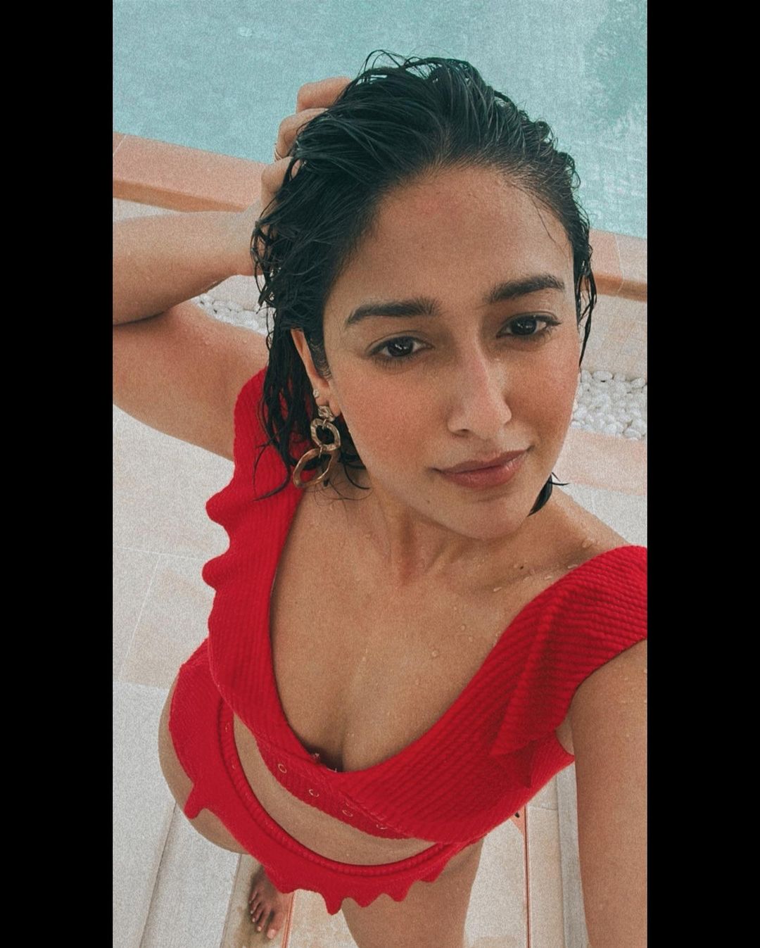Ileana D'Cruz poses for a selfie in red bikini