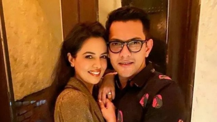 Aditya Narayan, Aditya Narayan baby, shweta agarwal, Aditya Narayan wife pregnant
