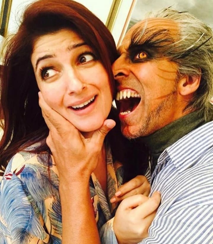 Akshay Kumar and Twinkle Khanna's quirky pic