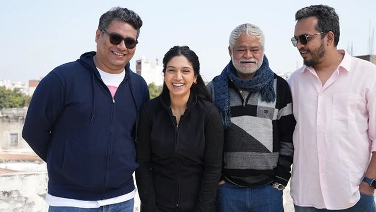 bhumi pednekar, bhakshak, sanjai mishra,