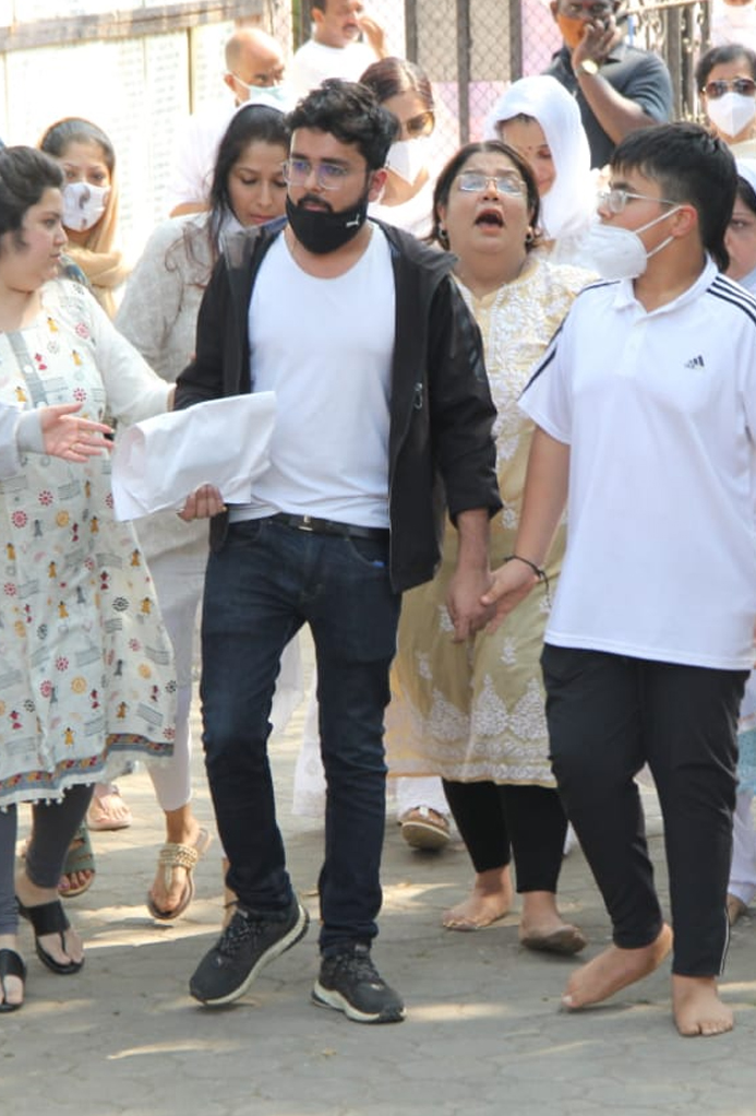 baapi lahiri, bappi lahiri death, rema lahiri,