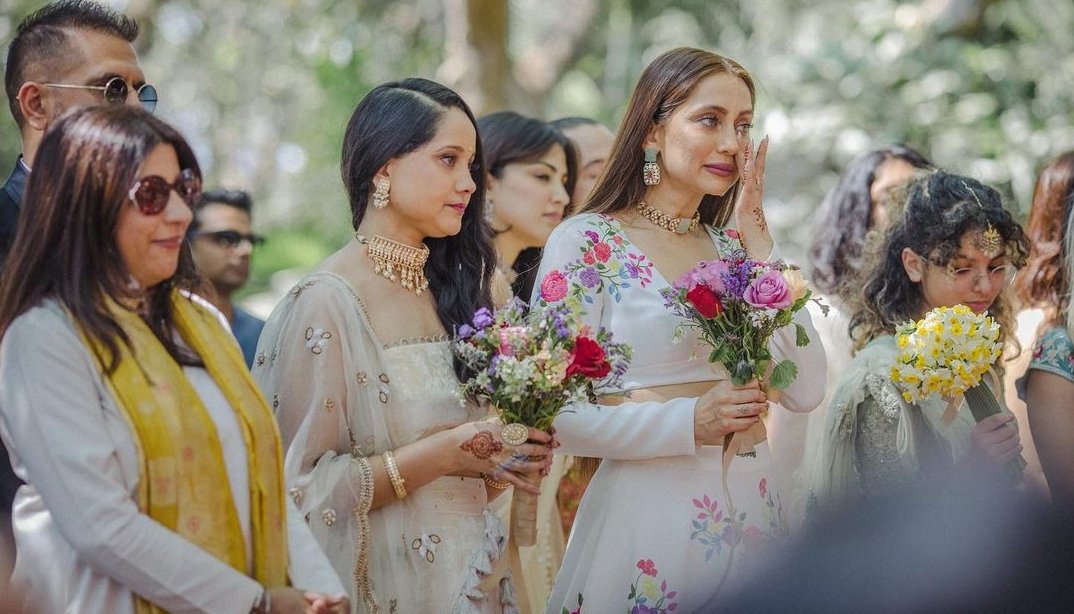 farhan akhtar, shibani dandekar, anusha dandekar,