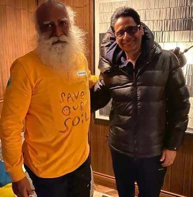 vashu bhagnani, sadhguru