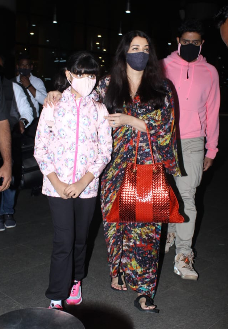 bollywood actress kaftan style, Aishwarya Rai Bachchan, aishwarya rai bachchan style,