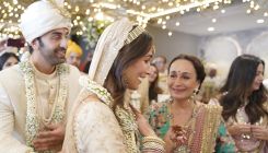 Alia Bhatt has a Dilbaro moment with mother Soni Razdan at wedding, see PIC