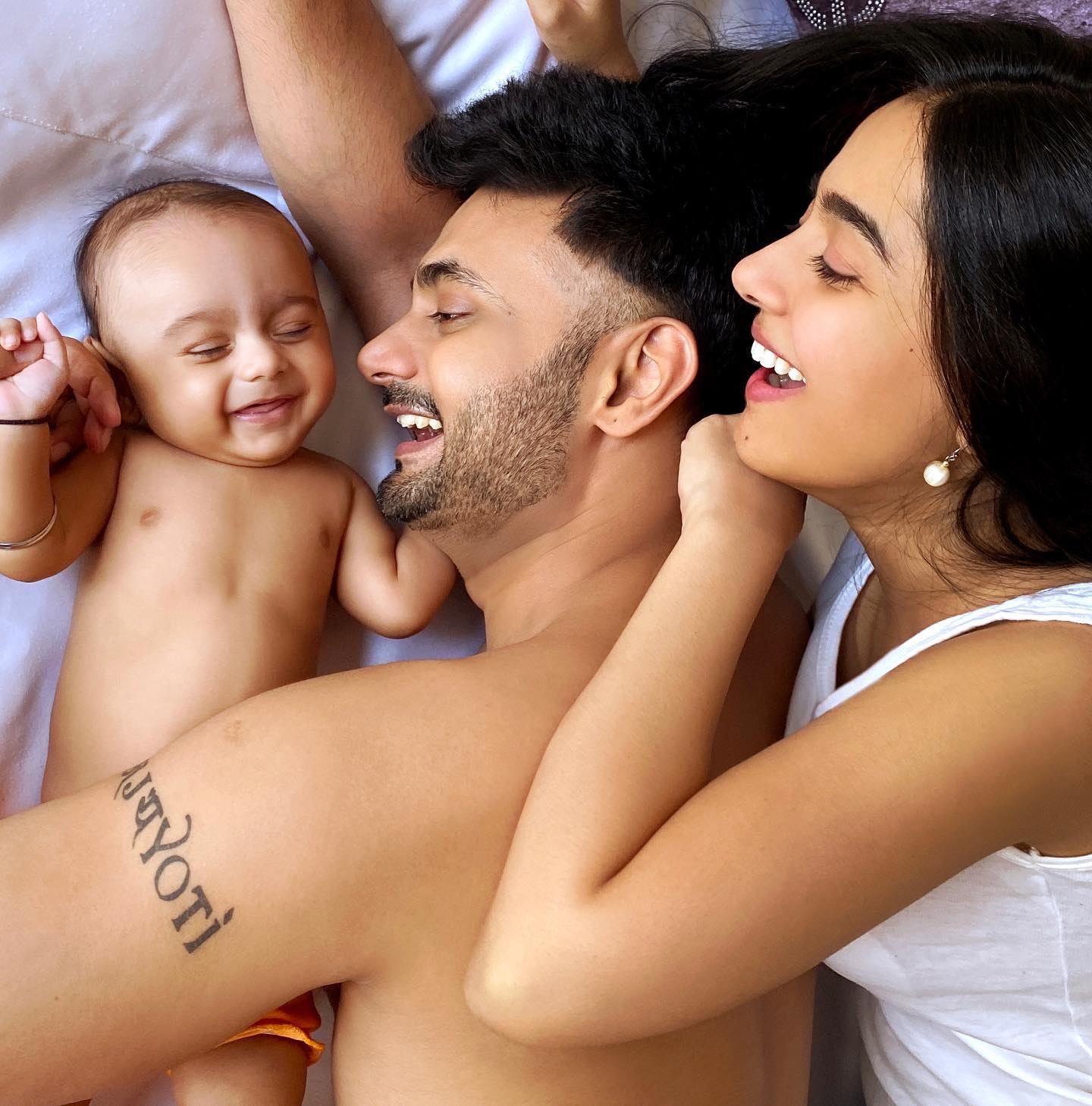 Amrita Rao, amrita rao and rj anmol, amrita rao son