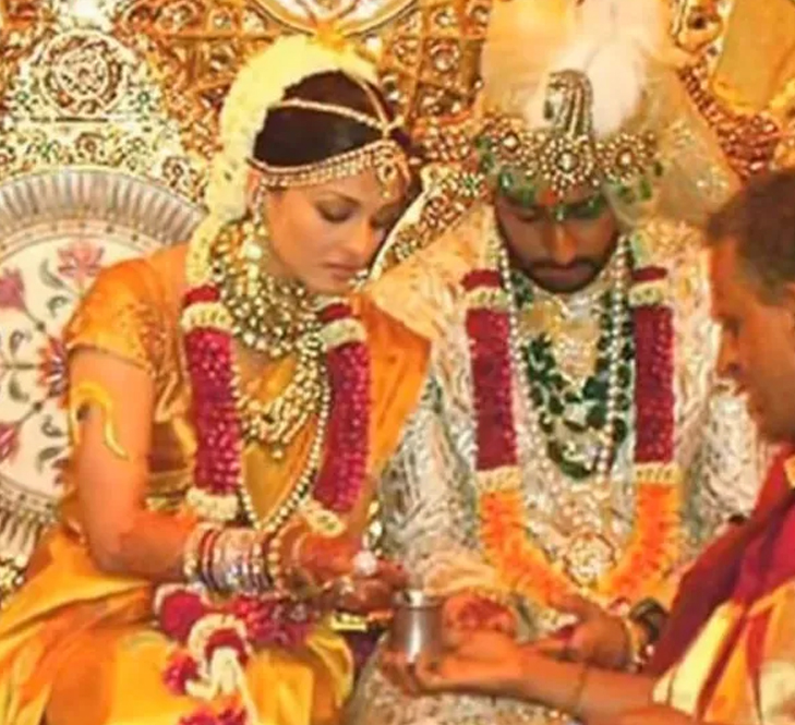 aishwarya rai, aishwarya rai wedding saree, aishwarya rai expensive things, aishwarya rai net worth