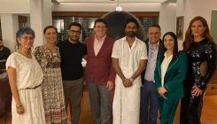 Aamir Khan hosts a traditional Gujarati dinner for Dhanush and Russo Brothers