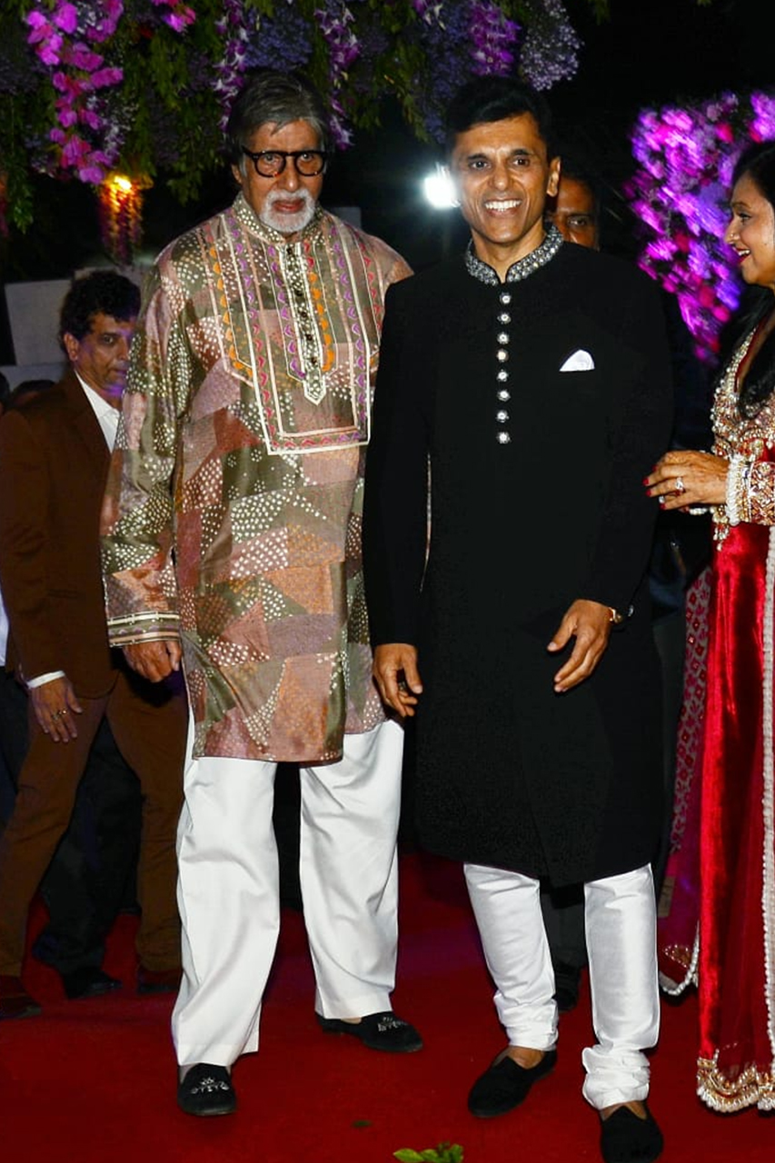 Amitabh Bachchan with Anand Pandit