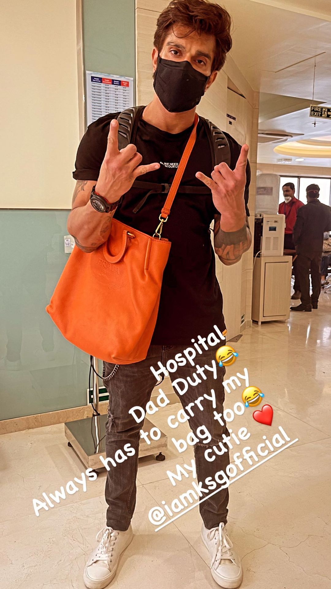 bipasha basu, bipasha basu husband, bipasha basu instagram,