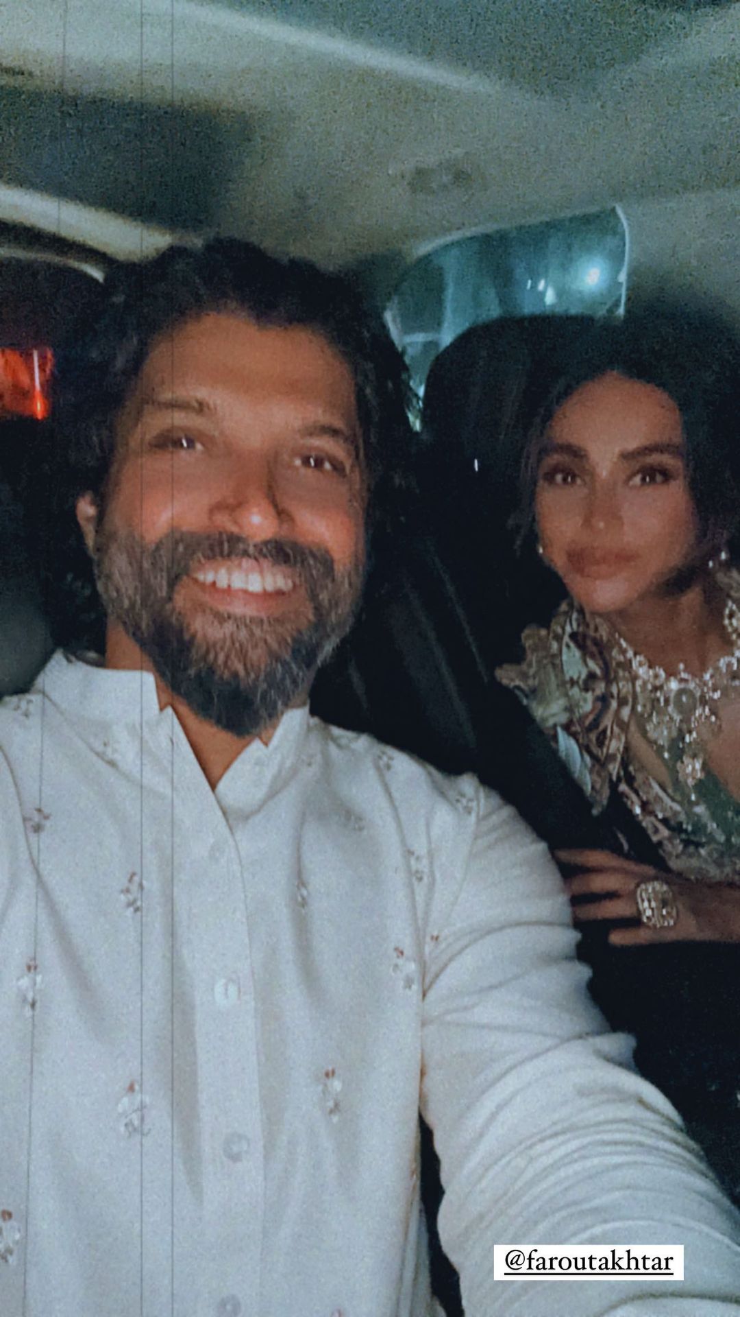 farhan akhtar instagram, shibani dandekar, farhan akhtar shibani dandekar,
