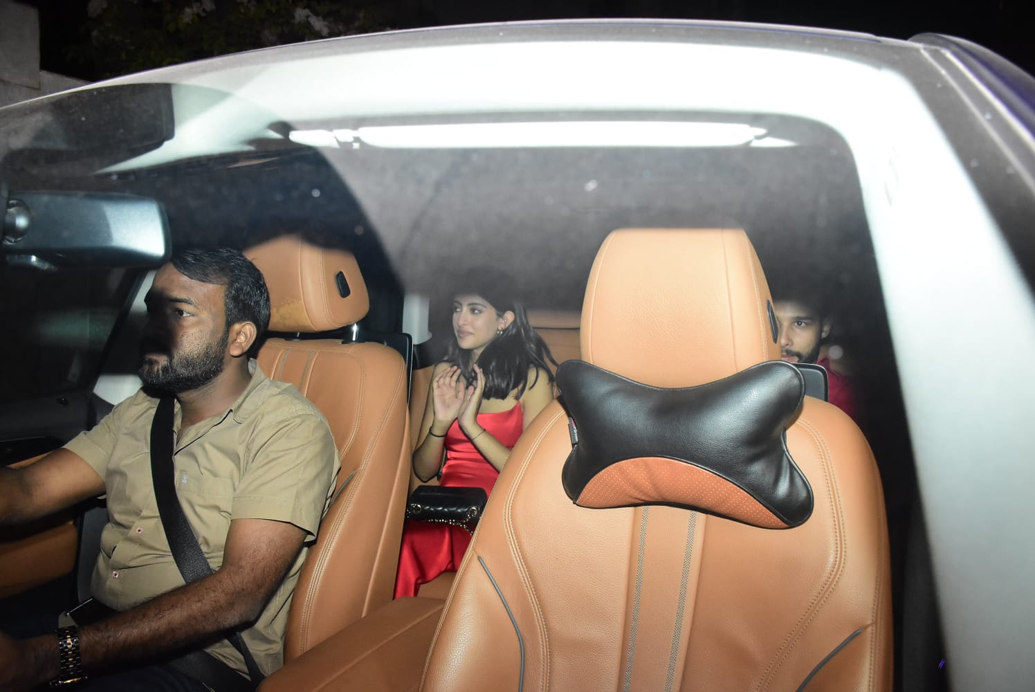 navya nanda, siddhant chaturvedi