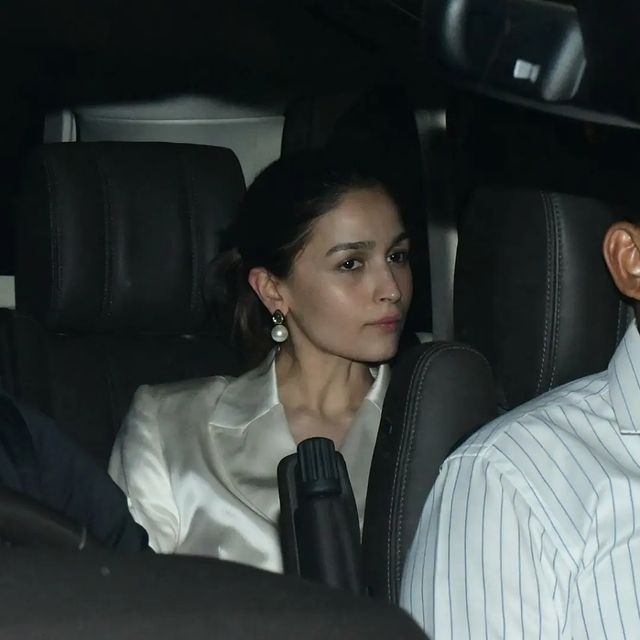 alia-bhatt-at-slbs-birthday-bash