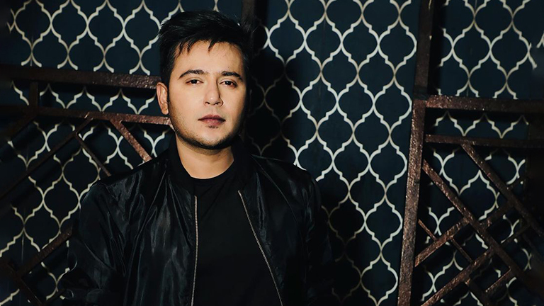 aditya singh rajput, u me aur hum