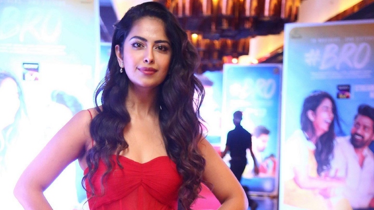 avika gor bollywood debut