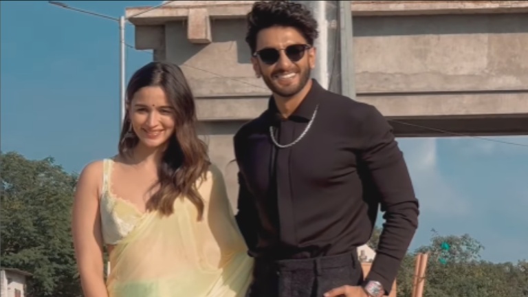 alia bhatt and ranveer singh promote rocky aur rani kii prem kahaani in bareilly