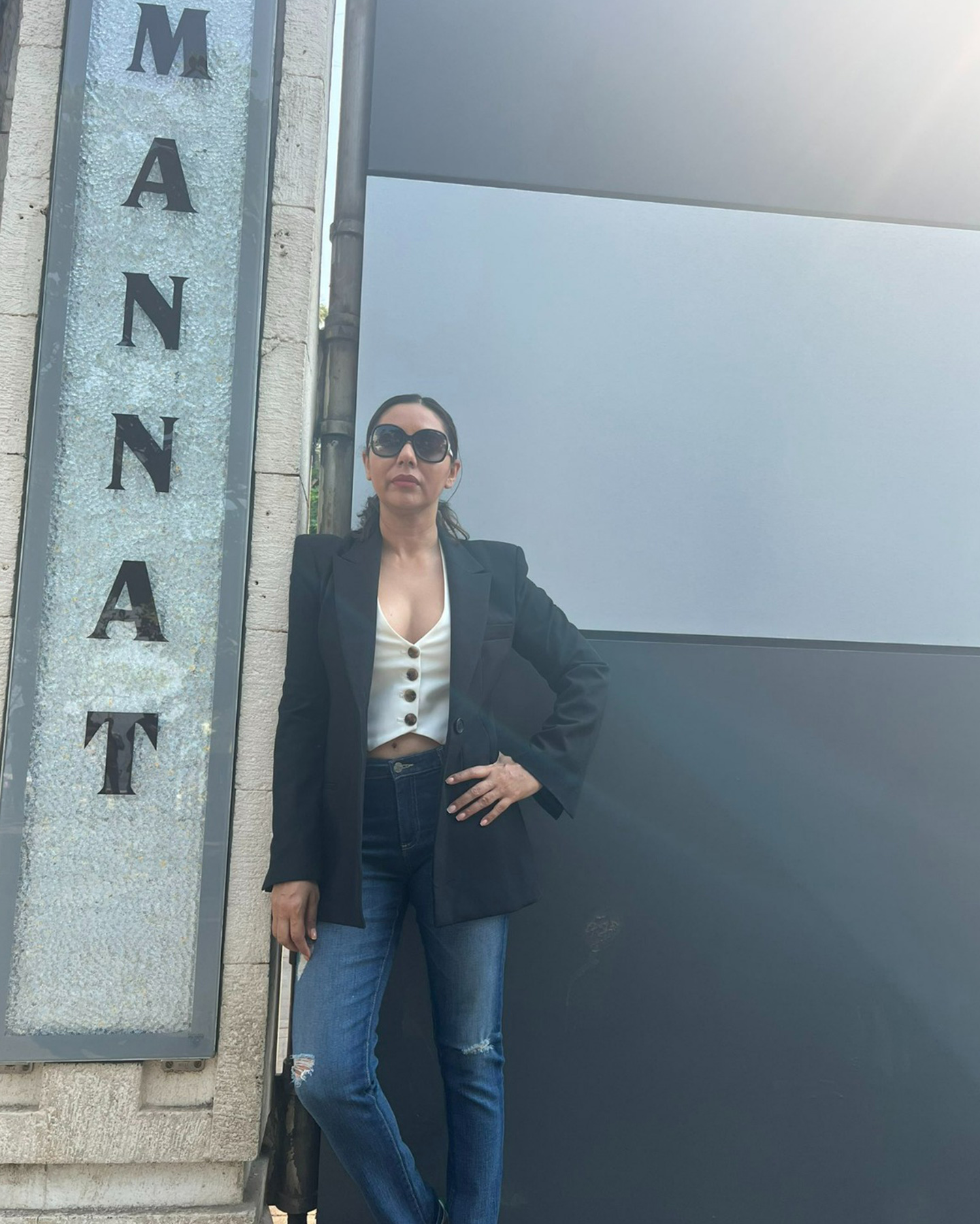 Shah Rukh Khan and Gauri Khan's Mannat name plate