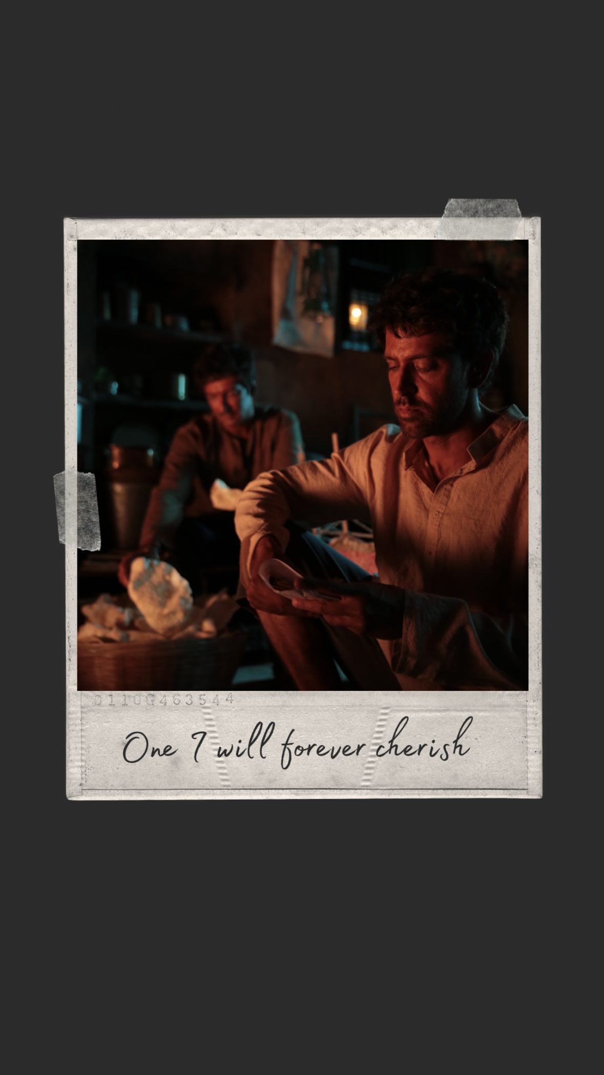 hrithik-roshan-celebrates-super-30