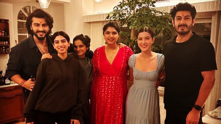arjun kapoor, shanaya kapoor, khushi kapoor, raksha bandhan 2023,