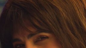 Bollywood actors who played the role of women onscreen