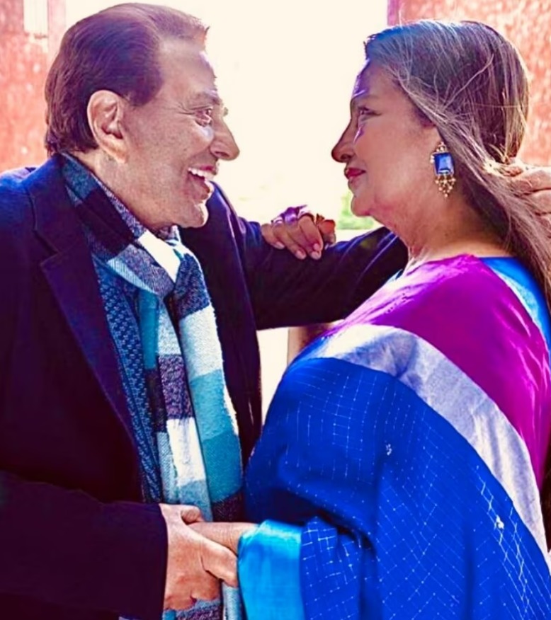 Dharmendra and Shabana Azmi