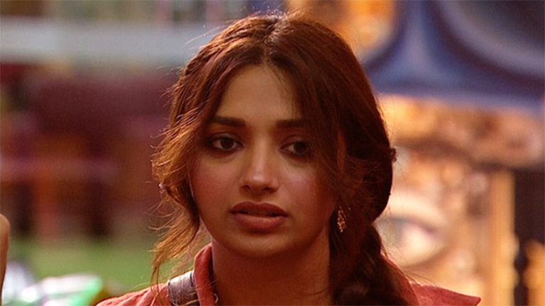 jiya shankar bigg boss ott grand finale,