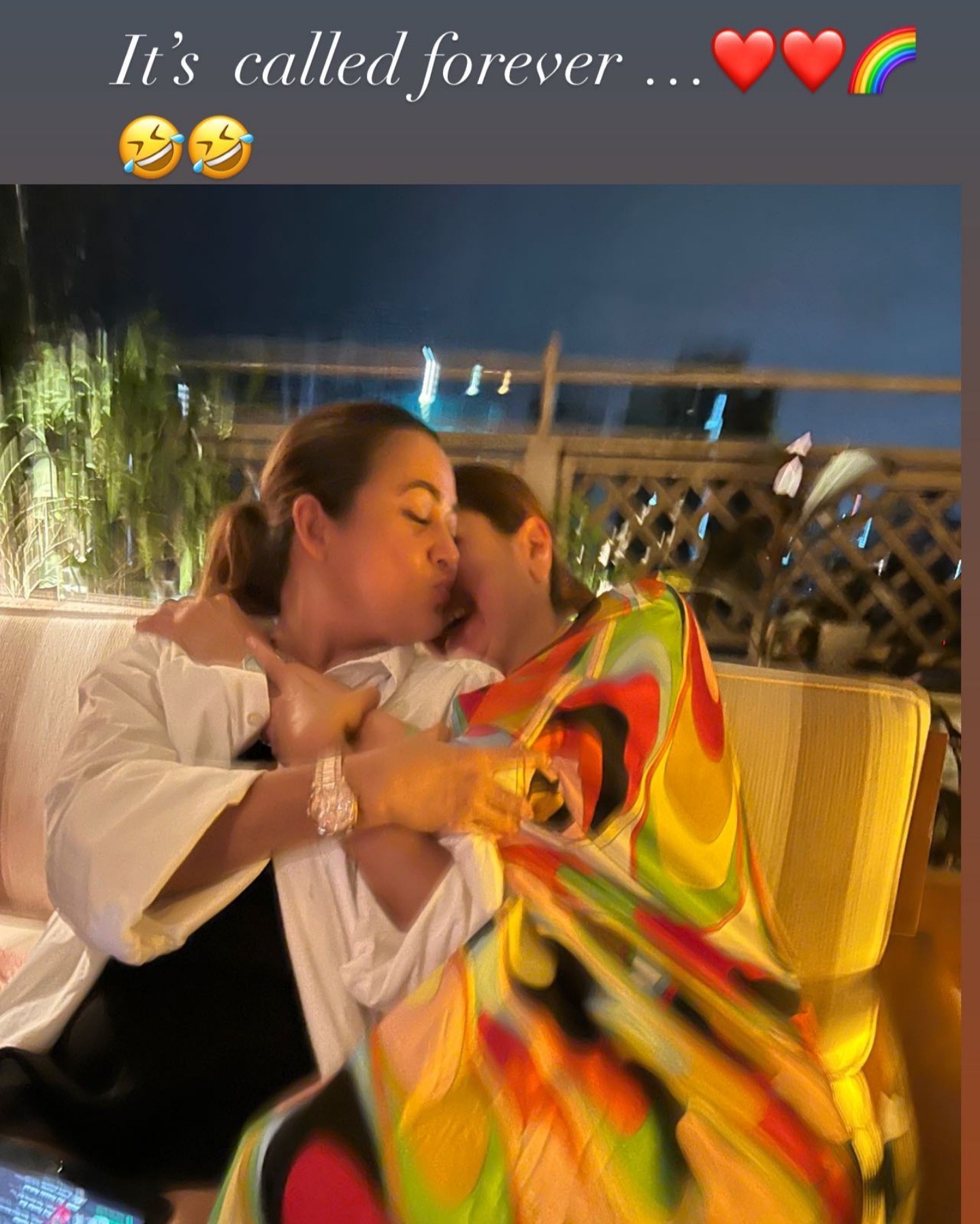 Kareena Kapoor with Amrita Arora