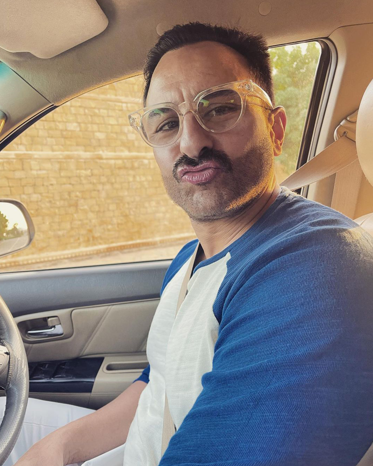 Saif-Ali-Khan-gets-goofy