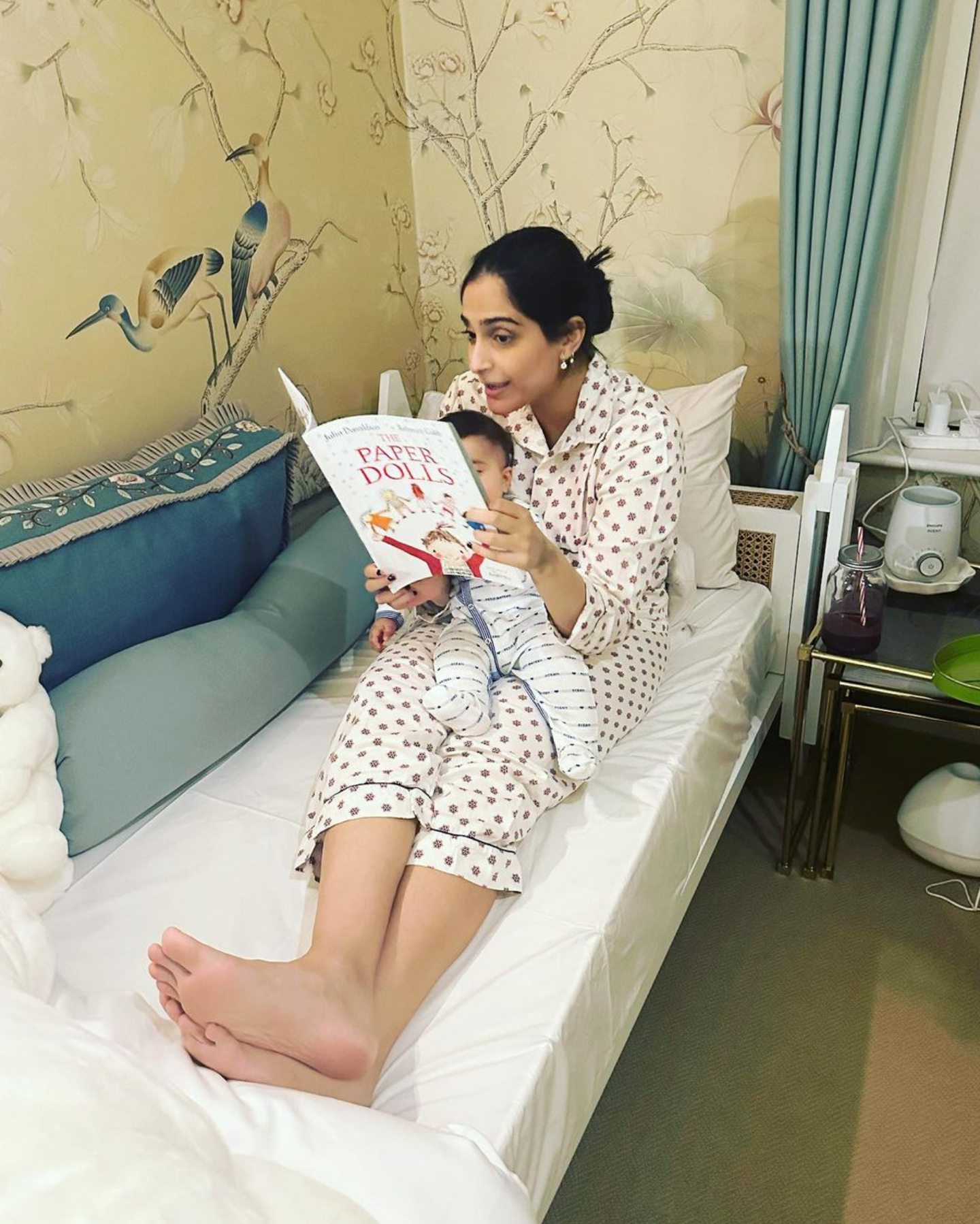 Bedtime stories with mom