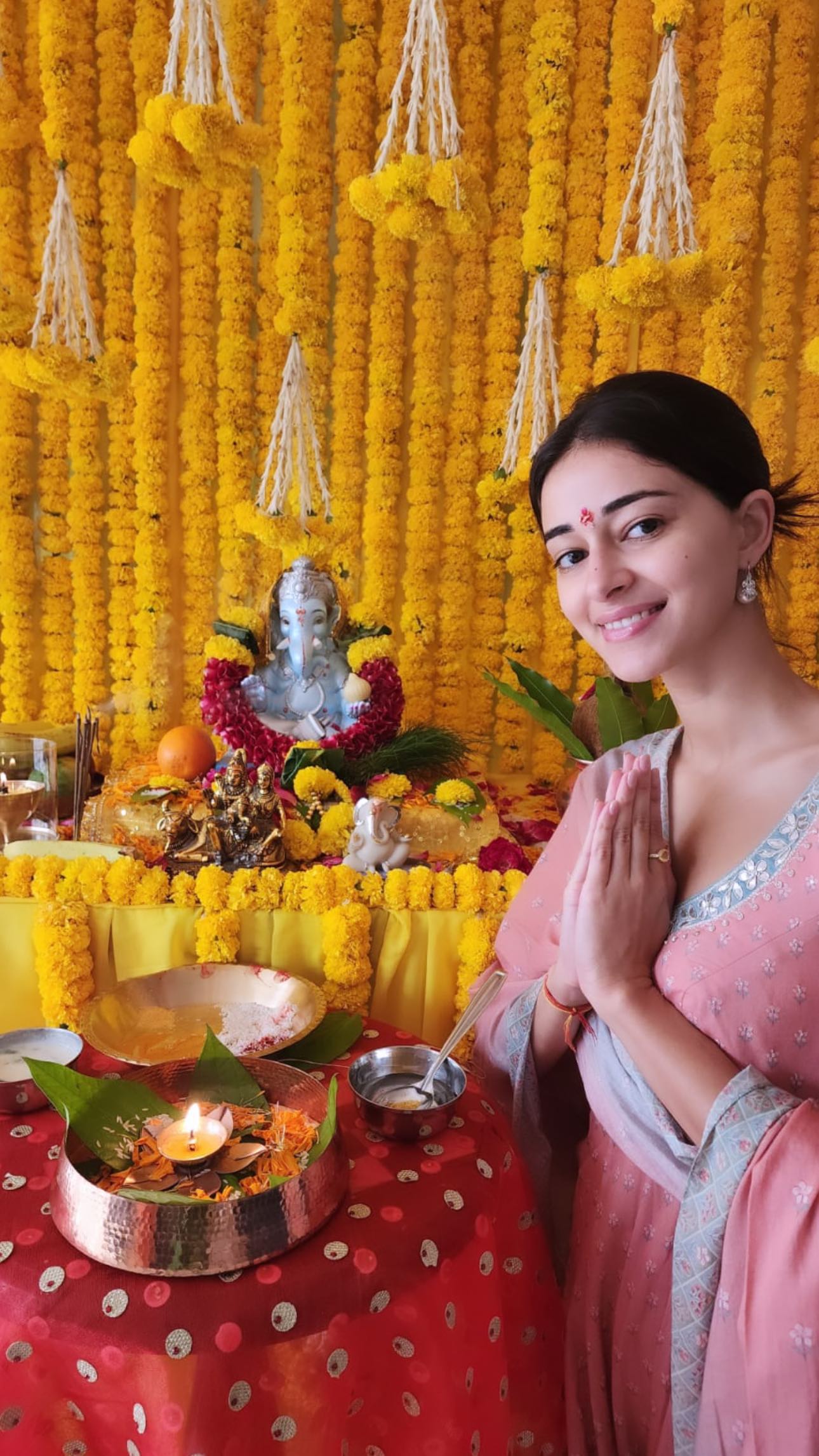 Ananya Panday celebrates bappa