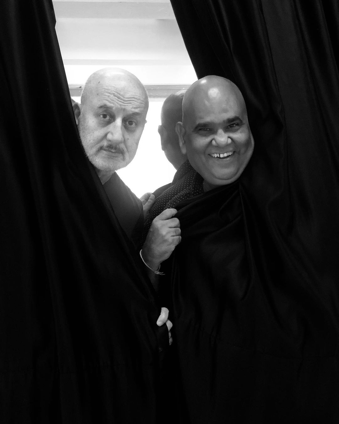 Anupam Kher pens a note for Satish Kaushik