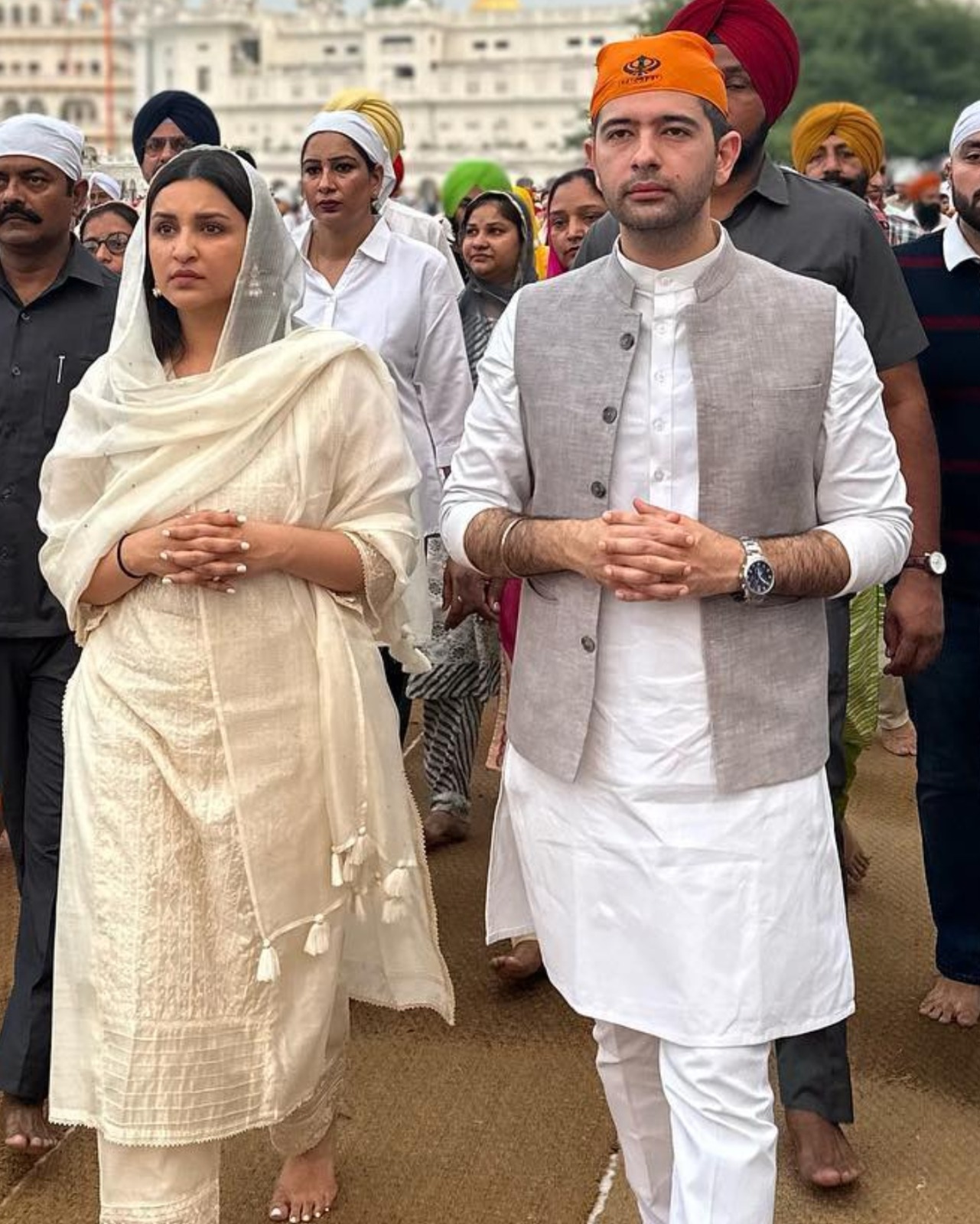 Raghav Chadha and Parineeti Chopra visit Golden Temple