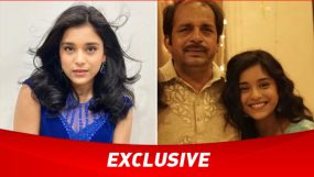 sumbul touqeer khan, sumbul touqeer khan father, touqeer khan