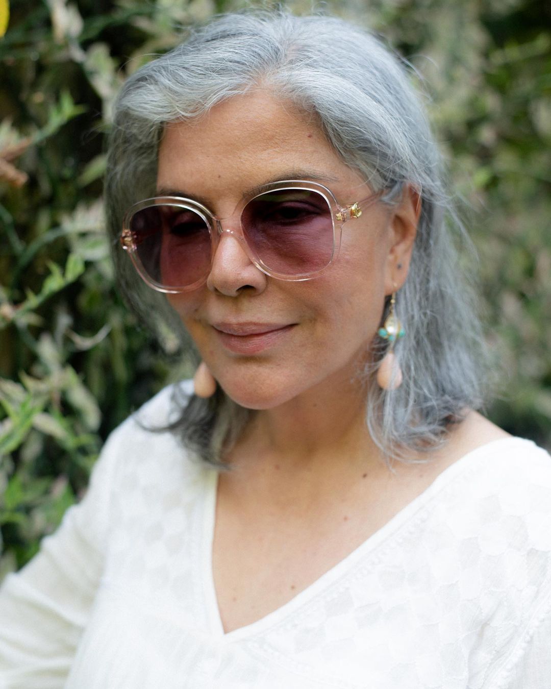 Zeenat Aman gives a relationship advice