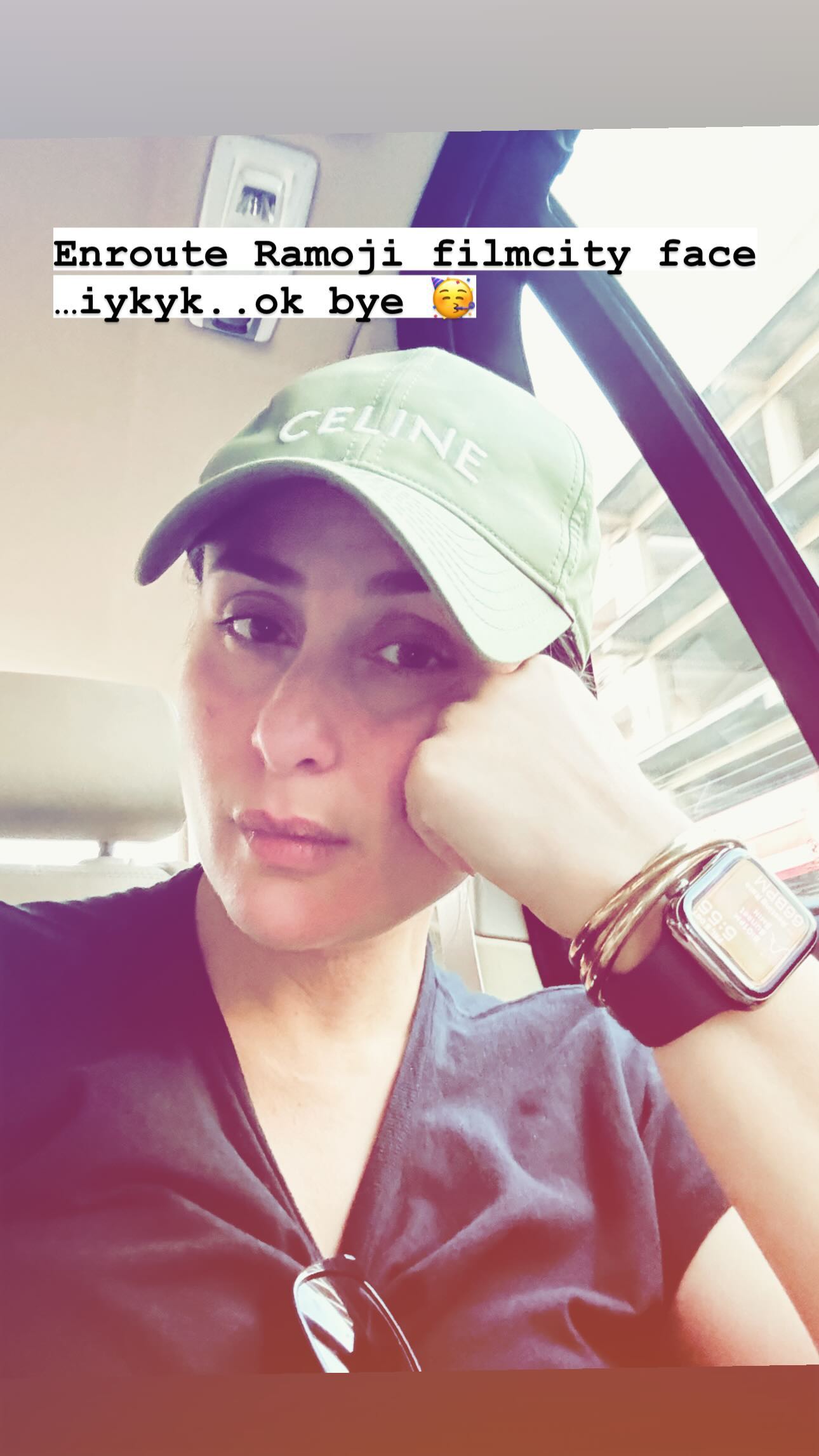 Kareena Kapoor heads to shoot for Singham Again