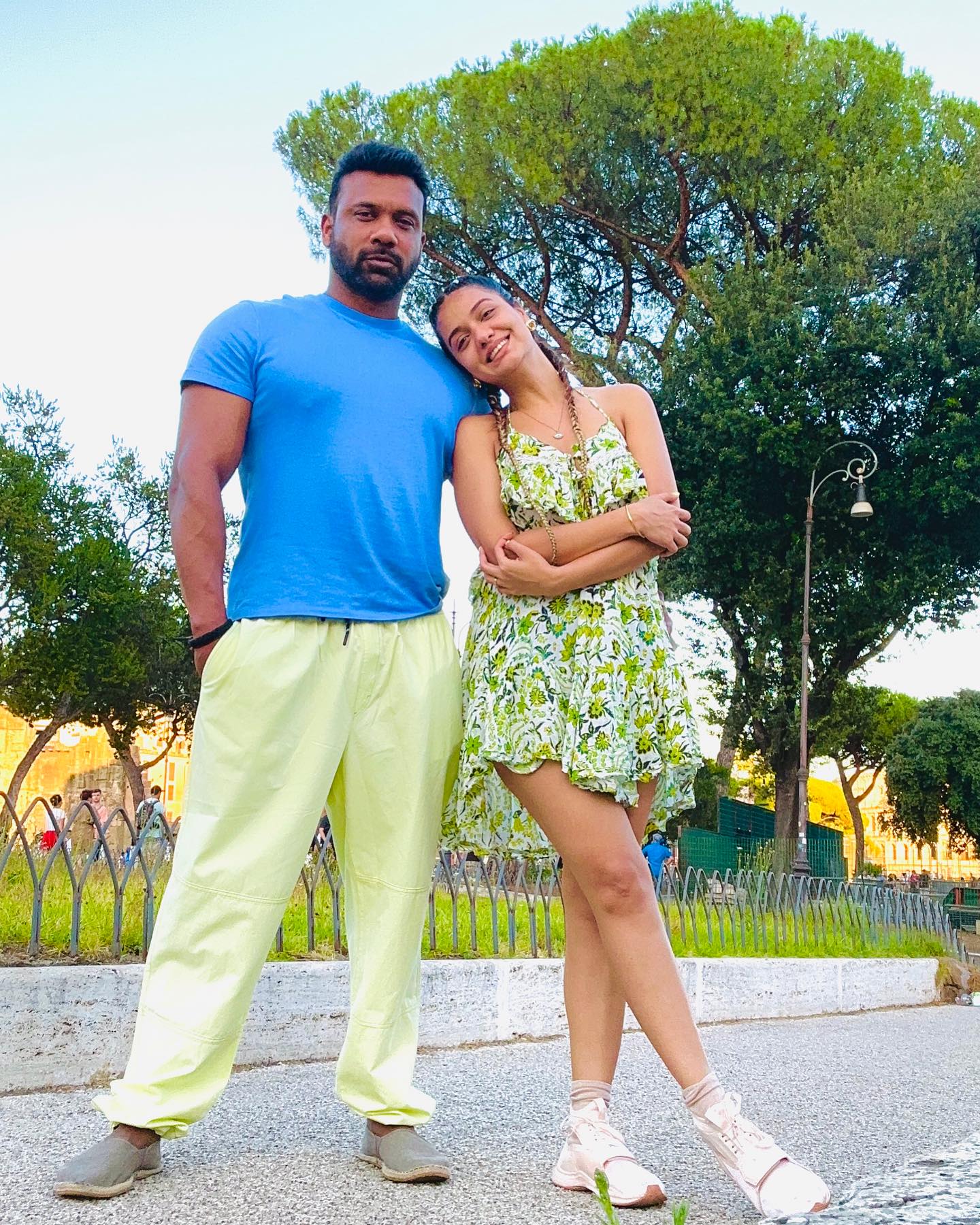 Divya Agarwal and Apurva Padgaonkar