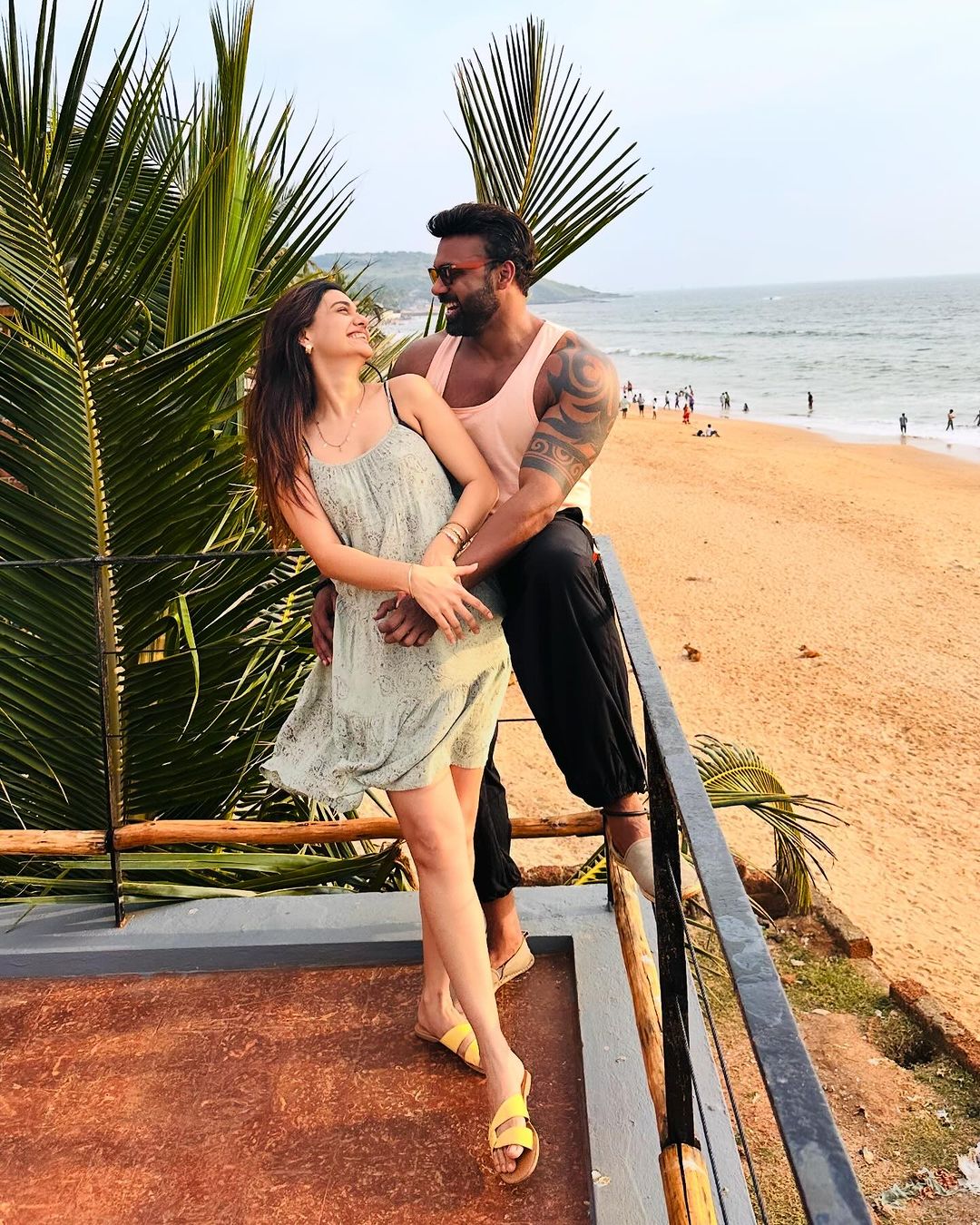 Divya Agarwal with Apurva Padgaonkar