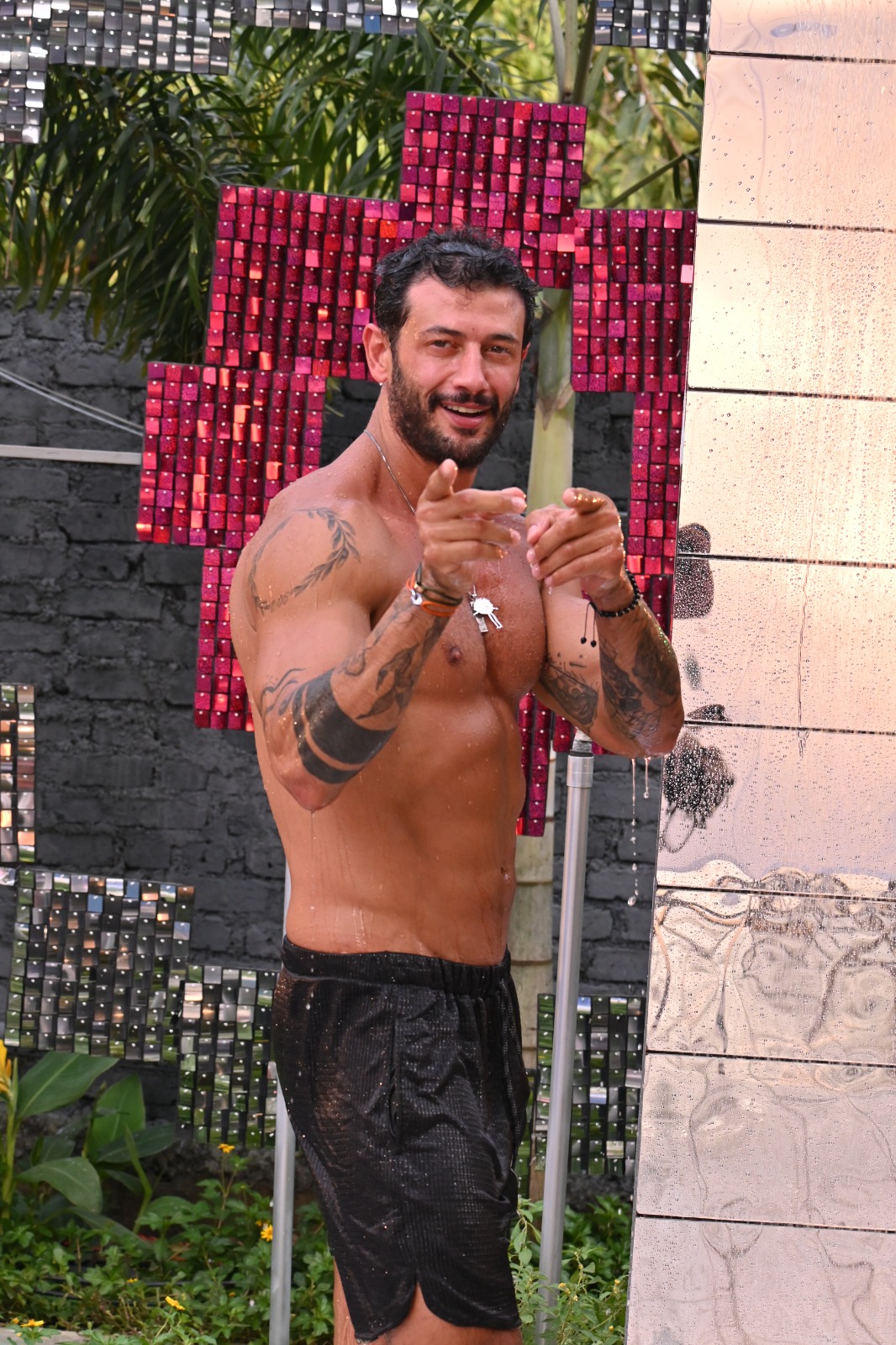 Jad Hadid leaked picture from Temptation Island