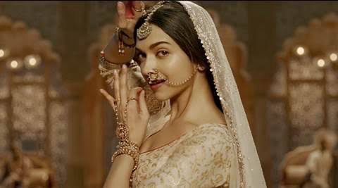 Bajirao Mastani song Mohe Rang Do Laal