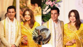 randeep hooda wedding card,