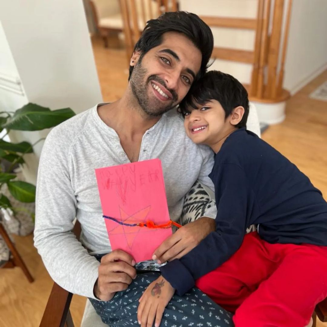 Akshay Oberoi with his son