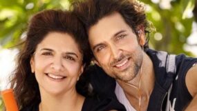 hrithik roshan mother pinkie roshan,